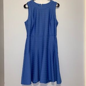 Donna Morgan Blue Sleeveless Midi Dress Size 10